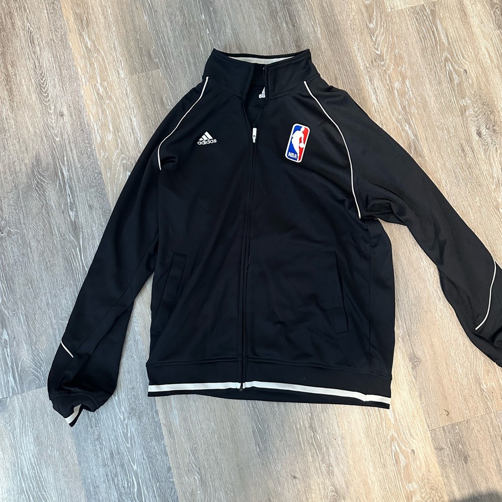 Adidas NBA patch Warm up Jacket black size large